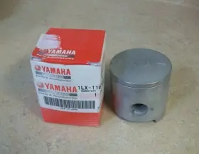1lx-11636-00-00 Yamaha Oem .5mm Over Bore Piston For 1986 1987 1988 Yz125