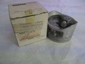 Yamaha 1uy-11638-00 Nos Piston 4th O/s 1987-2003 Yfm350 2004-2005