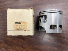 Yamaha 1w6-11636-00-00 New Oem Piston 2nd Overbore .50mm 1977-78 It400