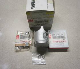 Yamaha 22w-11630-21 1983 Yz80 Nos Piston Set 2nd O/s 22w-11630-21s