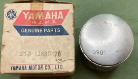 248-11636-70 Yamaha New Genuine Piston 2nd 0.50 O/s