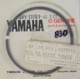 24y-11601-40 Yamaha 1984-1985 Yz250 Oem Piston Ringset 4th O/s S 24y-11601-40 Yamaha 1984-1985 Yz250 Oem Piston Ringset 4th O/s S