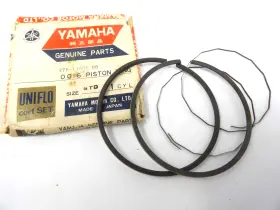 275-11601-00 Yamaha Nos 1970-1971 Rt1 Standard Piston Rings 275-11601-00 Yamaha Nos 1970-1971 Rt1 Standard Piston Rings