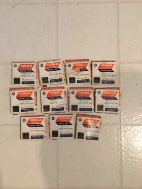 284-11611-00 Yamaha Oem Piston Ring Set Lot Of 11