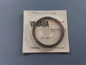 Yamaha 2f3-11610-03 Nos Oem Piston Ring Set-part Number