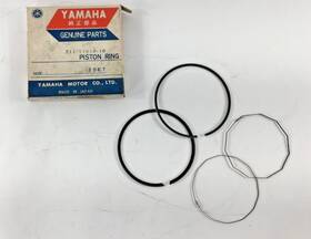 Yamaha 311-11610-10 1972-1973 Dt2 Dt3 Oem 0.50 Oversize Piston Ring Set