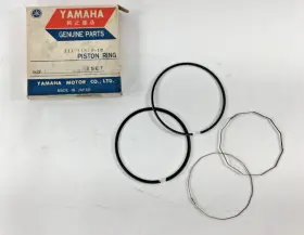 311-11610-10 Yamaha 1972-1973 Dt2 Dt3 Oem 0.50 Oversize Piston Ring Set