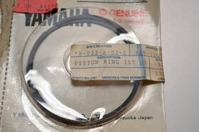 Yamaha 38v-11610-10-00 Oem Piston Ring Kit 1st O/s Nos