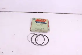 397-11610-02-00 Yamaha 1974-1976 Rd200 Nos Oem Std Piston Rings 397-11610-02