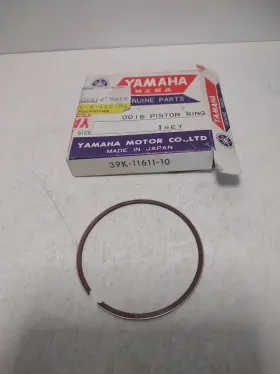 39k-11611-10 Yamaha 1st Piston Ring Nos New Oem