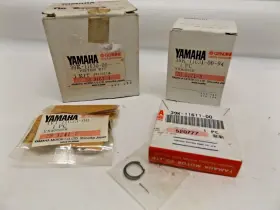 39k-11630-00 Yamaha 1985 Yz80 Yz80n Oem Piston Kit Std 39k-11630-00 Yamaha 1985 Yz80 Yz80n Oem Piston Kit Std