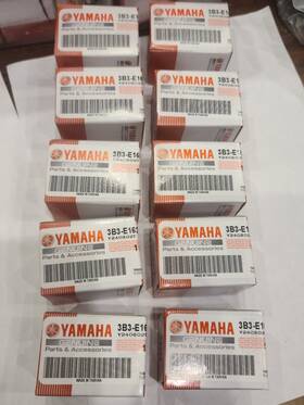 Yamaha 3b3-e1631-00-00 Genuine Oem Piston Std Lot Of 10 New Parts