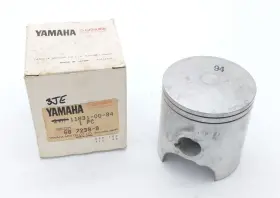 3je-11631-00-94 Yamaha Nos 1988-1990 Yz250 Yz 250 Oem Piston Std