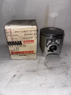 3r2-11636-01 Yamaha Piston 2nd