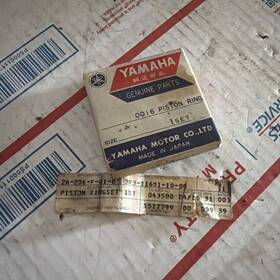 Yamaha 3r3-11601-10-00 Nos Yz125 Oem Piston Ringset 1st Oversize O/s Yz 125