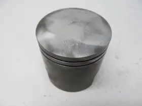 438-11631-01-96 Yamaha 1973 Rt3 Rt 3 360 Piston 70mm 438-11631-01-96 Yamaha 1973 Rt3 Rt 3 360 Piston 70mm