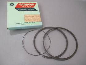 Yamaha 445-11610-20 1974-1978 Dt360 Dt400 Oem 0.50mm Oversize Piston Rings