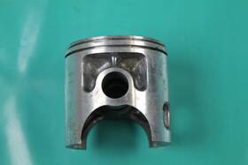 Yamaha 455-11636-02-00 Nos Mx175 Piston 2nd O/s .50mm