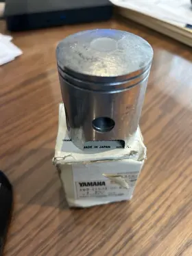 492-11631-00-97 Yamaha 1974-76 Yz80 Yz 80 Standard Bore Piston 46.97mm Nos Wm14b