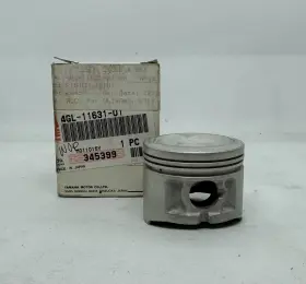 4gl-11631-01-00 Yamaha New Oem Piston Std