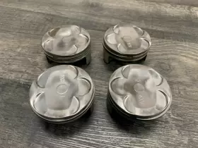4xv-11631-00-00 Yamaha 1998-2003 Yzfr1 R1 2001-2005 Fz1 Motor Engine Std Pistons With Rings Oem