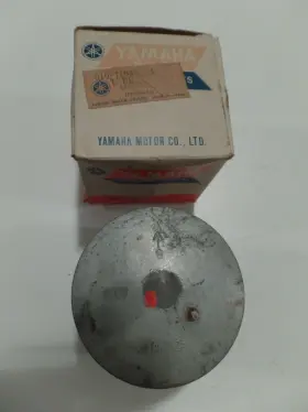 510-11635-03-00 Yamaha Nos Piston .25 O/s 1st Over Mx400 Mx 400 75 510-11635-03