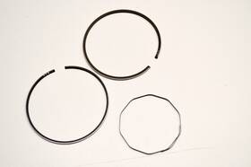 Yamaha 558-11610-00-00 Oem Piston Ring Set Std Nos
