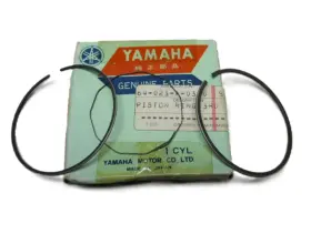 558-11610-30-00 Yamaha 558-11610-30 Dt100 Mx100 Piston Ring Set 3rd 0.75mm Oversize Oem