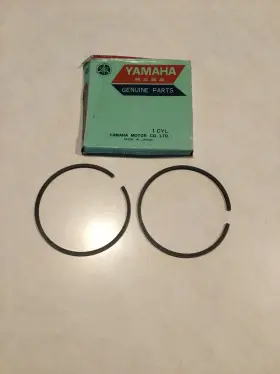 818-11611-20 Yamaha Oem Piston Ring Set