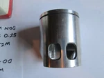 Yamaha 1972 LT2M / Ltmx 100CC Oem Nos + 0.25 Piston 335-11635-00-00 , 52.25 Mm New. Price: $24.95.