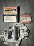 Wiseco Pro-lite Piston And Rings Yamaha YZ250 1983-1987 68MM 560PS New. Price: $94.88.