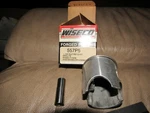 Wiseco Piston Kit 1.25 Oversize 1987 Suzuki RM125 New. Price: $95.00.