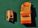 Yamaha 466-11631-01-97 Piston Nos New RD125 Read Description!. Price: $29.95.