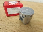 Nos 1984 Honda CR80R Oem Piston .25 13102-GC4-730 New. Price: $34.99.