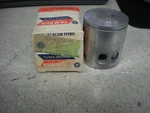 Nos Oem Yamaha Piston 1ST O/s 56.25 1972-73 AT2 Atm 318-11635-00 New. Price: $16.99.