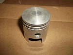 Yamaha MJ2 Nos Oem Piston Standard Size Std 107-11631-00-97 New. Price: $25.95.