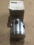 Yamaha DT100 A/b 1974-1975 Nos Genuine Oem Piston 0.50MM 2ND O/s 437-11636-01 New. Price: $65.23.