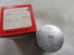 Honda CR125 Piston Nos 1987 13101-KS6-701 New. Price: $49.00.