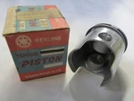 Nos Yamaha ORIGINAL1967 1968 Std Piston& Ring Set YR1 YR2 168-11631-00 Oem New. Price: $31.03.