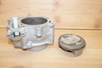 2000 Yamaha YZ426F Cylinder & Piston Set 5JG-11311-11-00 *perfect* Used. Price: $299.99.
