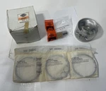 New Old Stock Oem Harley-davidson 22205 86 985 Piston Kit Nos As Found. Price: $25.49.
