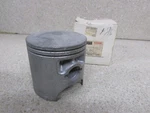 Nos 80-81 Yamaha Oem Piston .25 Mm O/s 3R4-11635-00-00 New. Price: $34.99.