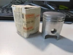 Nos Yamaha Std Piston SH50 1YU-11631-00-96 New. Price: $29.94.
