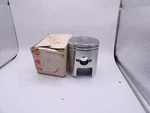 Nos Suzuki GT250 Hustler 1973-1975 Oversize 1.00 Piston 12110-18402-100 New. Price: $49.99.