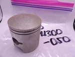 Nos Suzuki RM125A 1976 Genuine .50 Oversize 2ND Piston 12110-41300-019 New. Price: $34.99.
