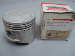 1973-77 Yamaha TX500 1ST Piston Nos Oem P/n 371-11635 New. Price: $29.95.