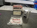 Nos Wiseco Std Piston W/ Rings Suzuki 77-81 RM80 456PS New. Price: $84.99.
