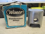 Nos Wiseco Big Bore O/s 57.50MM .060 Piston Fits: Yamaha 1969-1971 AT1 185P6 New. Price: $38.98.
