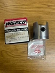 1977-1981 Suzuki RM125 0.25MM Oversized 432P1 Wiseco Piston New. Price: $40.00.