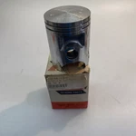 Qty 2 1975-1996 Yamaha RS100 RX100 RXS100 Standard Piston Nos 463-11631-01-96 New. Price: $24.99.